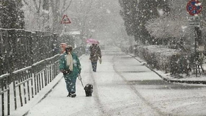 Prognoza meteo pe doua saptamani: vremea se raceste. Cand vin ninsorile in vestul tarii Imagine