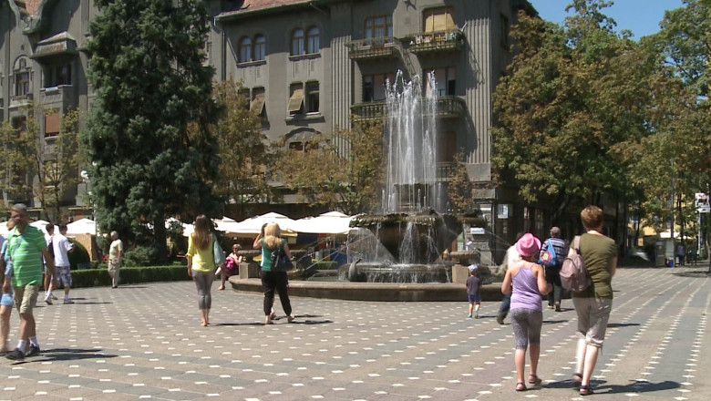 Prognoza meteo pentru urmatoarele 24 de ore: in vestul tarii, vremea incepe sa se incinga Imagine