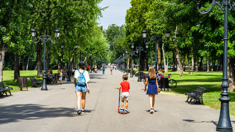 Prognoza meteo pentru urmatoarele doua saptamani. Cum va fi vremea in fiecare regiune a tarii la inceputul lunii iulie Imagine