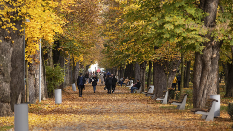 Prognoza meteo: urmatoarele zile vom avea vreme frumoasa cu temperaturi de 19 grade. Cand sunt asteptate ninsorile Imagine