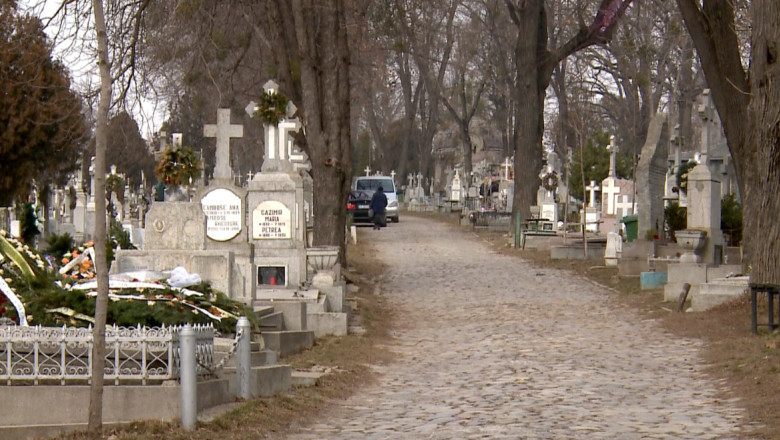 Program informatic pentru cimitire. Aplicatia va gestiona plata taxelor pentru locurile de veci Imagine