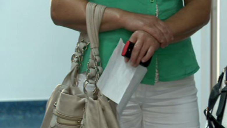 Programul de depistare a cancerului de col uterin, subfinantat de Ministerul Sanatatii  Imagine