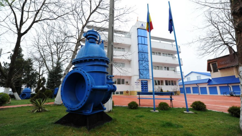 Programul RAJA de sarbatori. Casieriile vor fi inchise de sambata pana luni  Imagine