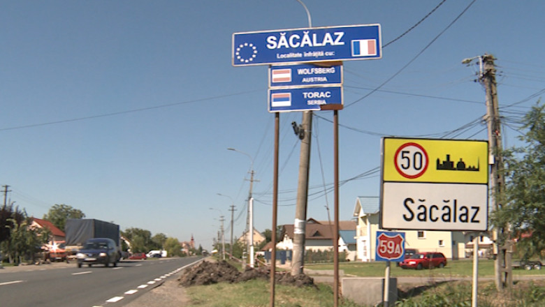 Proiect european periclitat de blocajul politic. Asfaltarea a 12 km de strazi si reabilitarea caminului cultural bat pasul pe loc la Sacalaz Imagine