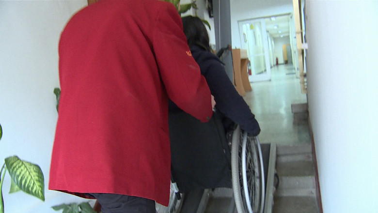 Proiect pentru studentii cu dizabilitati Imagine