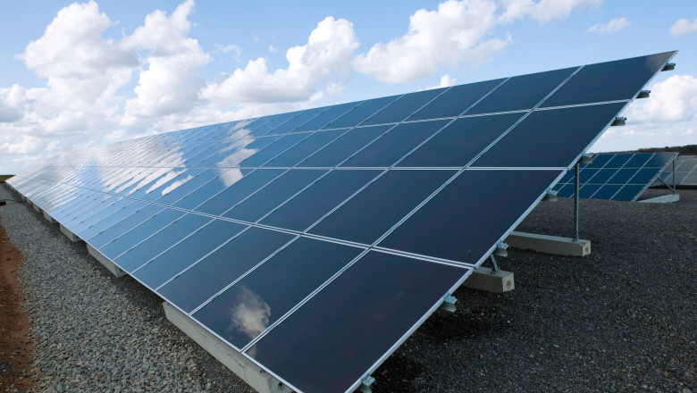 Proiectele de energie regenerabila prin PNRR pot fi depuse pana la 15 iunie. Termenul a fost prelungit Imagine