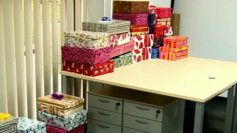 Proiectul ShoeBox, cadoul din cutia de pantofi. 30.000 de daruri pentru copii saraci Imagine