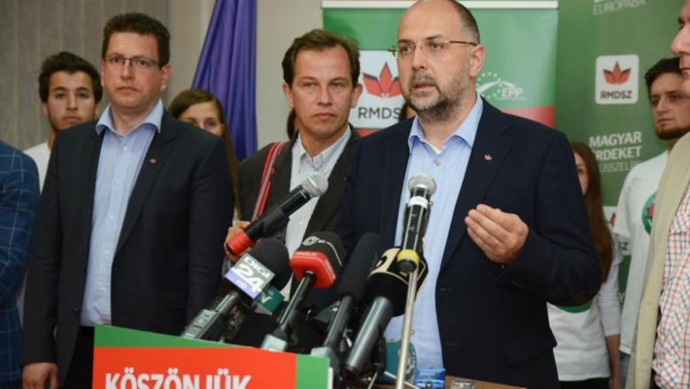 Proiectul UDMR pentru autonomie: maghiara, limba oficiala; presedinte, steag si stema pentru Tinutul Secuiesc Imagine