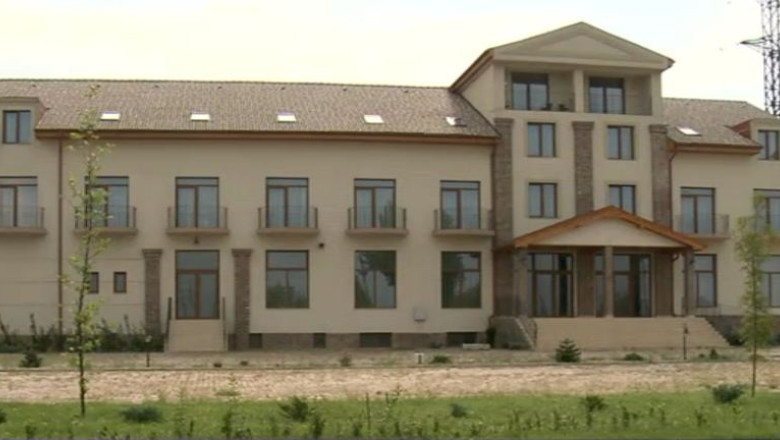 Promisiuni care au adus paguba. Un hotel din Marghita e nefolosit pentru ca orasul nu a mai fost racordat la utilitati Imagine