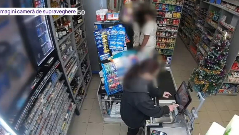 Proprietarii de magazine se plang ca sunt terorizati de hoti: fura orice si oricum. „In imbracamintea groasa pot ascunde multe” Imagine