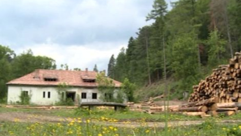 Proprietarii pensiunilor si hotelurilor lasate in paragina ar putea fi amendati Imagine