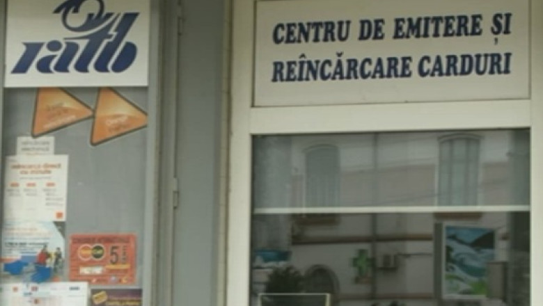 Protest cu claxoane la RATB. Angajatii sunt nemultumiti de salarii si de conditiile de munca Imagine