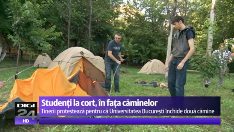 Protest cu cortul la usa caminelor din Grozavesti. Studentii sunt obligati sa plece pe timpul verii Imagine