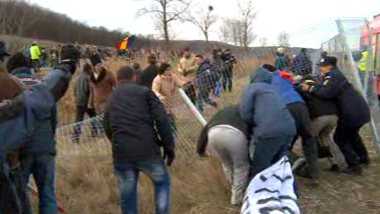 Protest extrem la Pungesti. Militantii pentru mediu intra in greva foamei Imagine