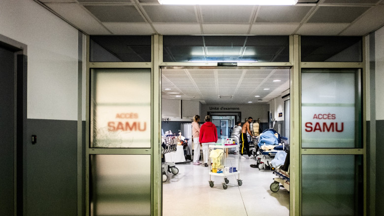 Protest in Franta. Medicii cu diplome din tari non-UE raman fara locurile de munca. O parte dintre acestia devin migranti ilegali Imagine