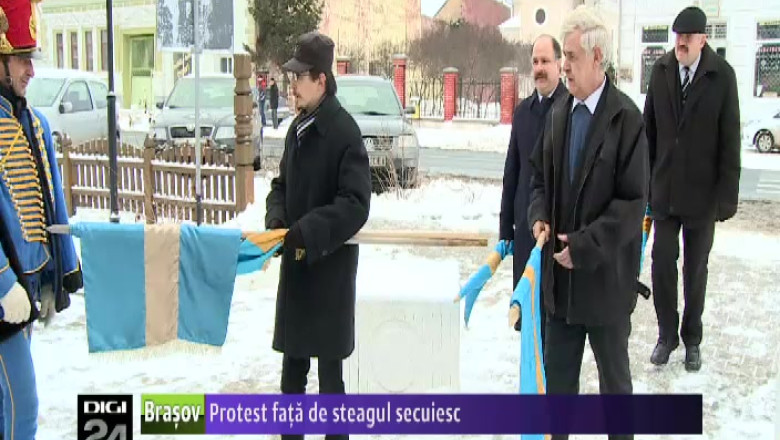 Protest pentru de steagul secuiesc Imagine