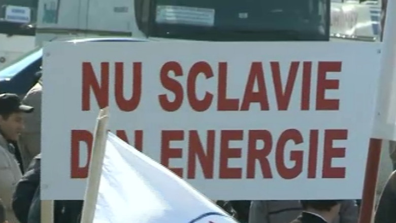Protest. Scumpirea energiei scoate in strada angajatii marilor combinate Imagine