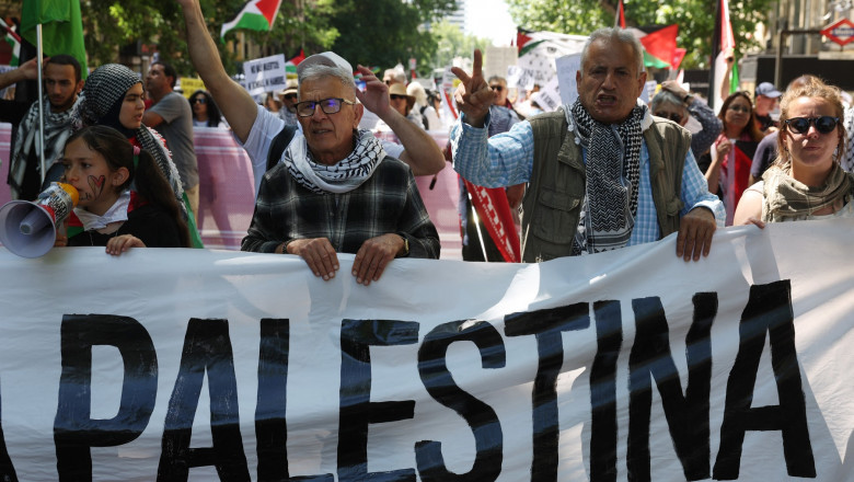 Proteste pro-palestiniene la Madrid. Mii de spanioli au cerut incetarea focului in Fasia Gaza Imagine