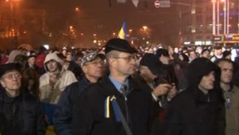 Proteste violente la Kiev. Oamenii au cerut reluarea negocierilor cu Uniunea Europeana Imagine