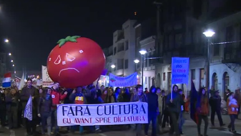 Protestul Rosia Montana, episodul 11 Imagine