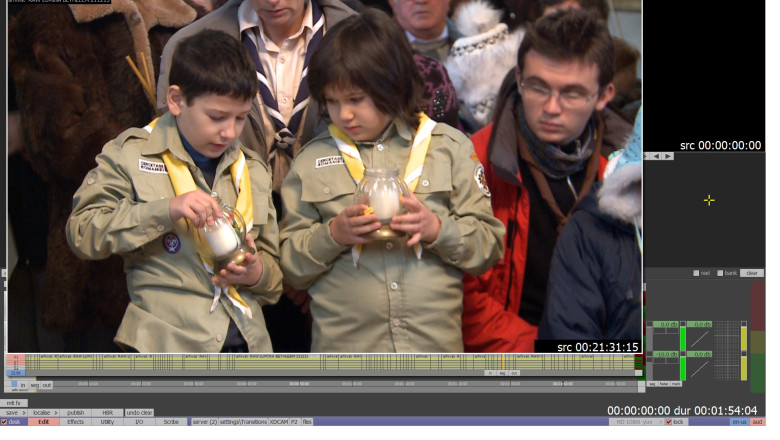 PS Petru Gherghel: "Craciunul este sarbatoarea fericirii adevarate si a sperantei" Imagine