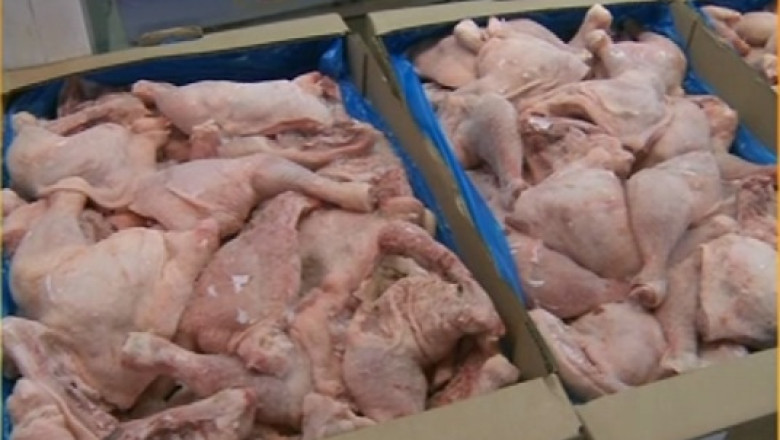 Pseudopesta aviara. Peste 13 tone de carne de pui, puse sub sechestru Imagine