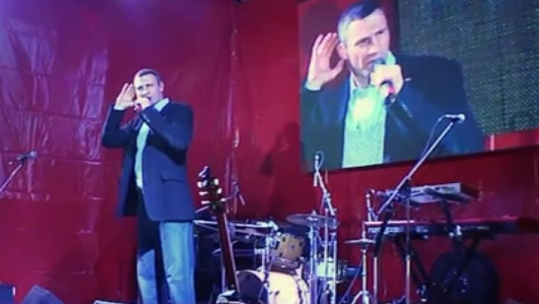 Pugilistul Vitali Klitschko va candida la alegerile prezidentiale din Ucraina Imagine