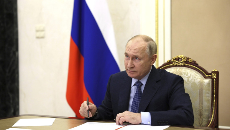 Putin a revocat Tratatul care interzice testele nucleare Imagine