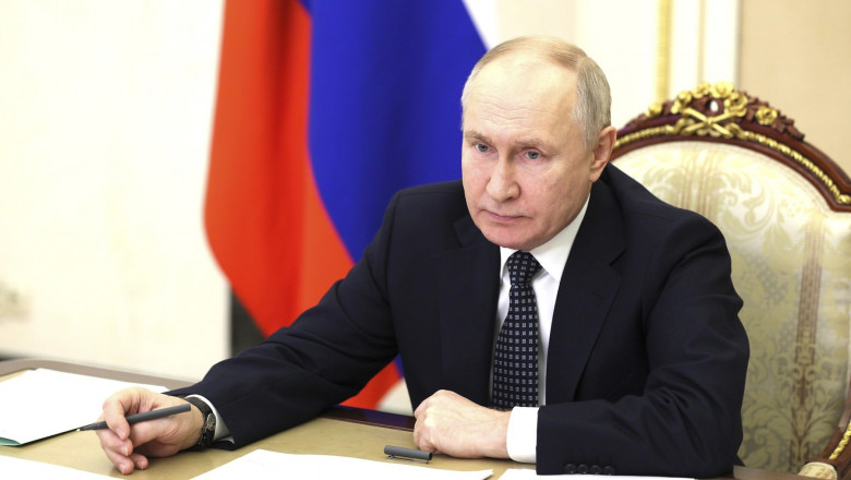 Putin a semnat un decret misterios prin care aloca bani pentru recuperarea fostelor proprietati ale Imperiului Rus si URSS Imagine