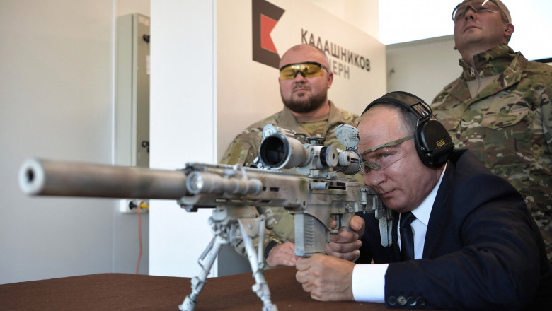 Putin a vrut sa-l asasineze pe directorul unei fabrici de arme din Germania. Urmeaza in Europa: sabotaje, razboi hibrid, crime Imagine