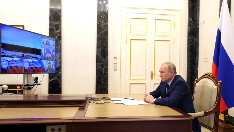 Putin ameninta cu arma nucleara: „Toti trebuie sa stie ce avem noi si ce vom folosi daca este necesar” Imagine