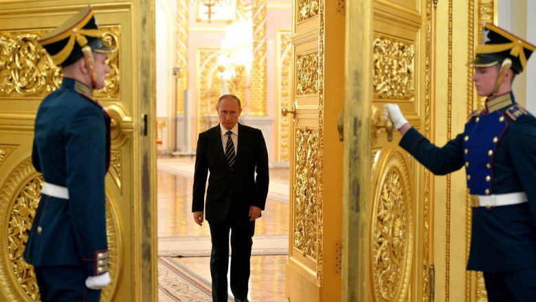Putin ar putea renunta la putere in cateva luni, sustine fostul premier rus Kasianov Imagine
