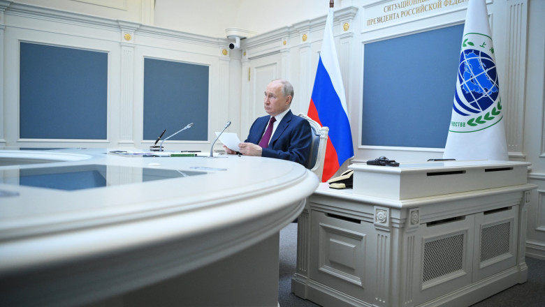 Putin discuta cu Xi Jinping, liderul Iranului, premierul Indiei si alti sefi de stat in prima aparitie internationala de dupa rebeliune Imagine