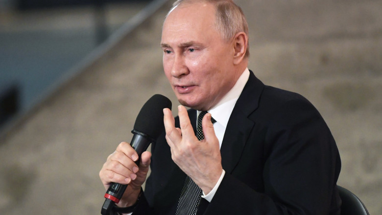 Putin: Dupa 80 de ani, suntem din nou amenintati de tancurile germane Imagine