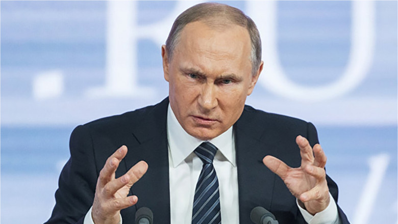 Putin le cere din nou rusilor sa faca mai multi copii: „Doi pentru supravietuirea etnica, iar trei sau mai multi pentru prosperitate” Imagine