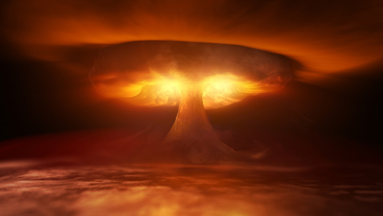 Putin santajeaza planeta cu 6.000 de bombe nucleare Imagine