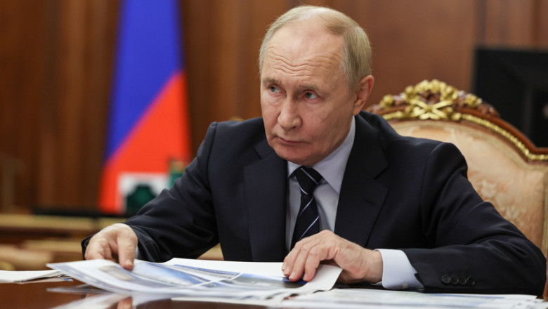 Putin se afla intr-o tara care l-ar putea aresta pentru crime de razboi. Apelul facut de CPI Imagine