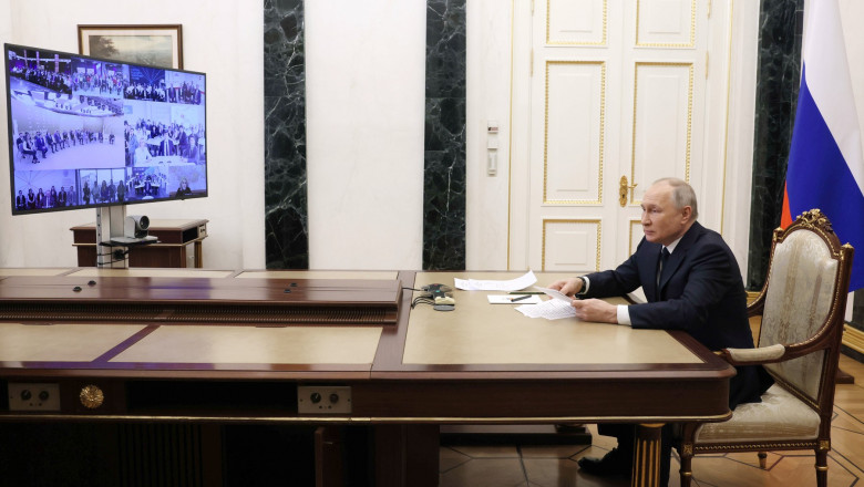 Putin spune ca „neonazistii" care ar fi atacat civili in Briansk sunt „teroristi”. Un grup de voluntari rusi revendica atacul Imagine