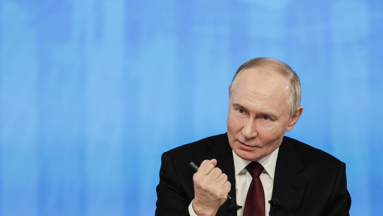 Putin spune ca „Rusia ar fi trebuit sa invadeze Ucraina mai devreme”. „De ce s-au intamplat toate acestea?” Imagine