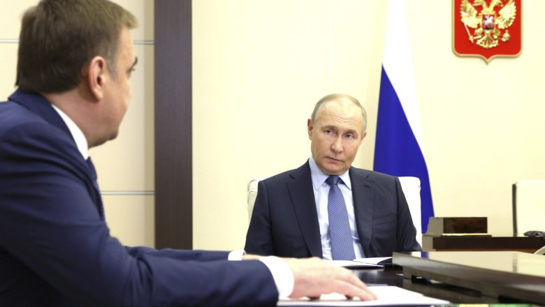 Putin vrea sa il pedepseasca pe Soigu si s-a intalnit la Moscova cu cel care a vrut mereu sa-i ia locul ministrului Imagine