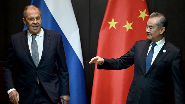 Putin vrea un NATO eurasiatic cu China. Intalnire Lavrov - Wang Yi si mesajele transmise dupa Imagine