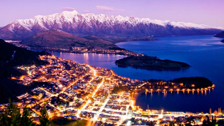 Queenstown, bijuteria Noii Zeelande. Statiunea este ideala pentru iubitorii vietii in natura Imagine