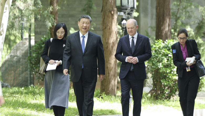 "Cuvantul Chinei atarna greu". Scholz l-a indemnat pe Xi Jinping sa puna presiune pe Putin sa incheie razboiul din Ucraina Imagine