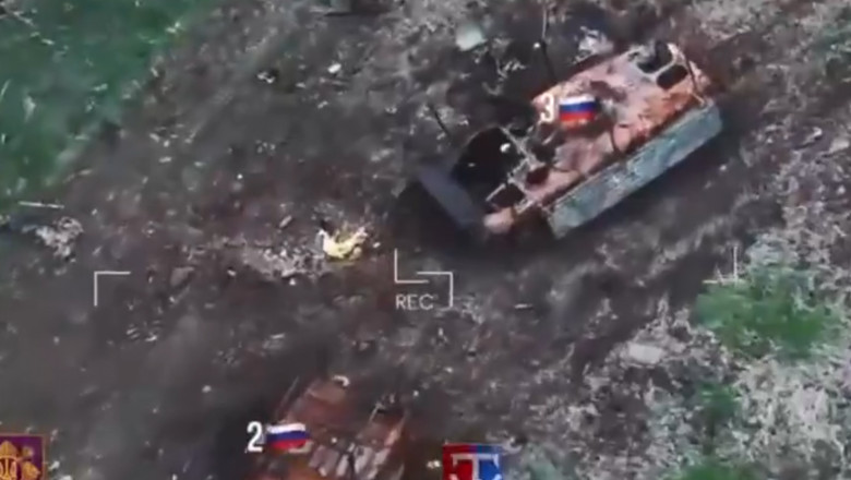 "Drumul spre iad". Armata ucraineana face public un video cu zeci de tancuri rusesti arse pe linia frontului in Donetk (VIDEO) Imagine