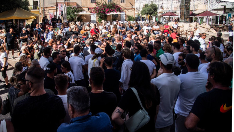 "Lampedusa spune: Destul! Suntem extenuati". Revolta pe insula italiana, localnicii exasperati din cauza migrantilor cheama armata Imagine