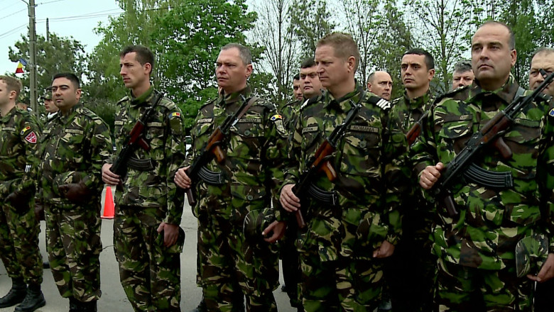 "Rechinii albi" au dezvaluit o parte din secretele misiunilor Imagine