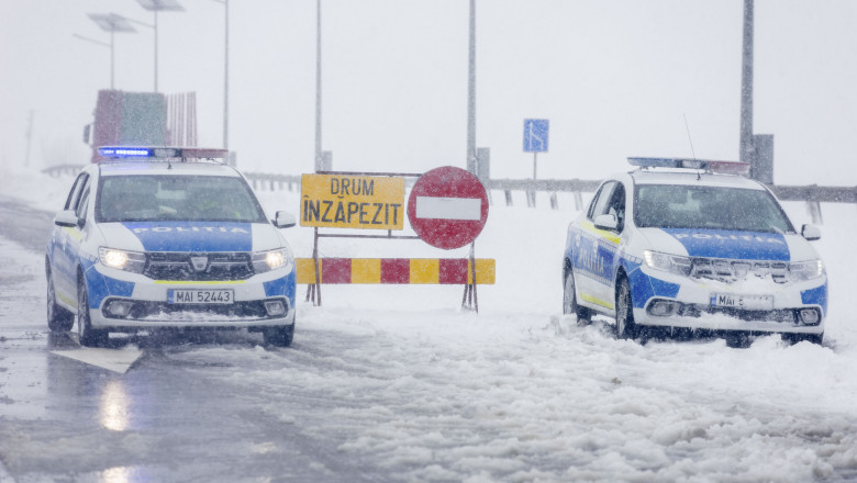 "Soferii nu asculta, am avut si 30 de masini blocate intr-o zona, in zapada". ISU Galati face apel: Oamenii sa stea acasa Imagine