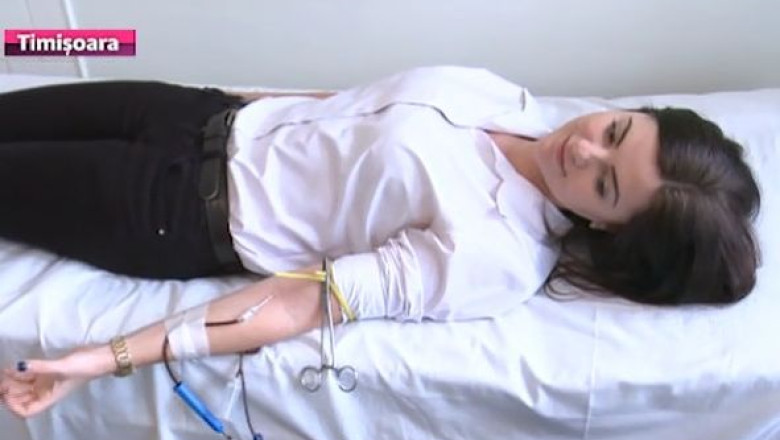 "Supereroi pentru viata", un succes. Competitia de donare de sange, organizata de UPT, a numarat 150 de donatori Imagine