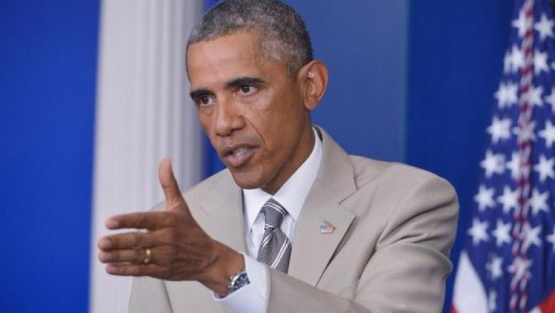 "Valuri" pe retelele de socializare din cauza costumului lui Barack Obama Imagine