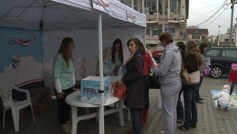 Rabla pentru periute de dinti Imagine